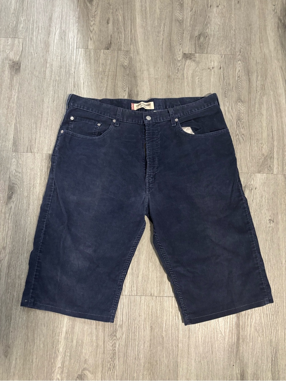 Levi’s 569 Loose Corduroy Shorts